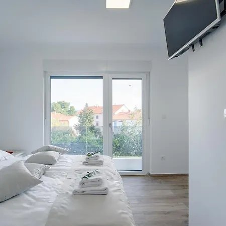 Cimic Villa