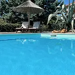 Cimic Vila *