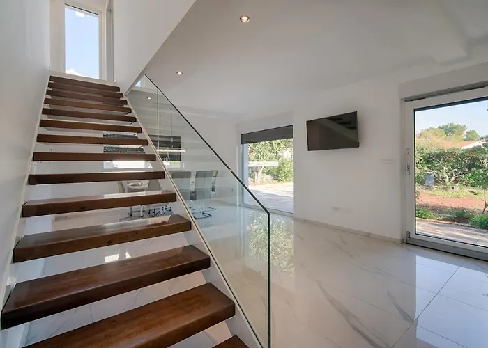 Villa Cimic Krk Town