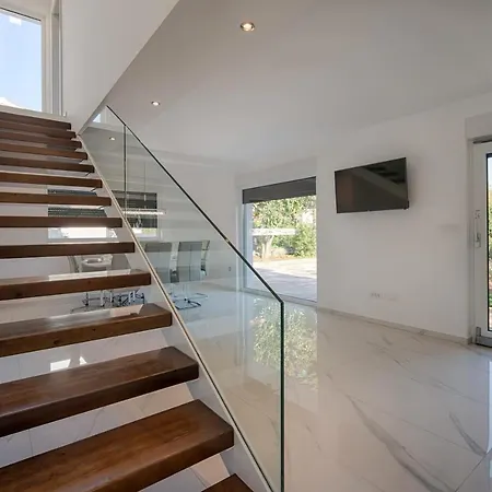 ヴィラ Cimic クルク